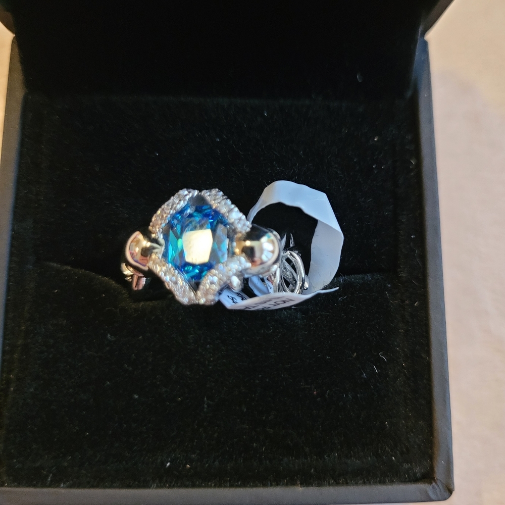 JEULIA ring